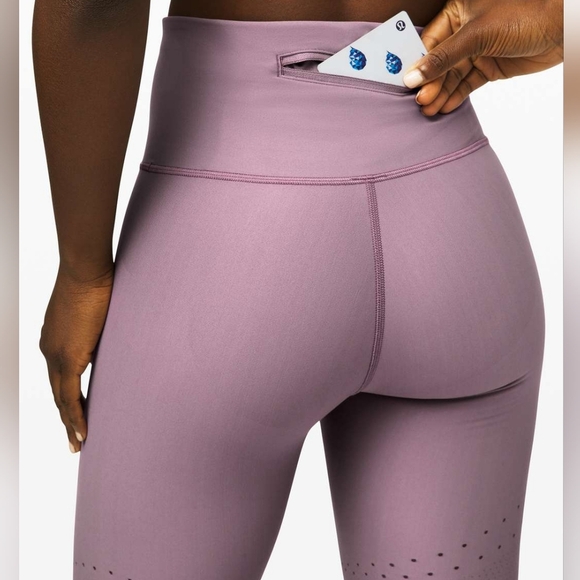 Lululemon Zoned In Tight 2020 Casual Leggings Size 6. - Picture 4 of 15